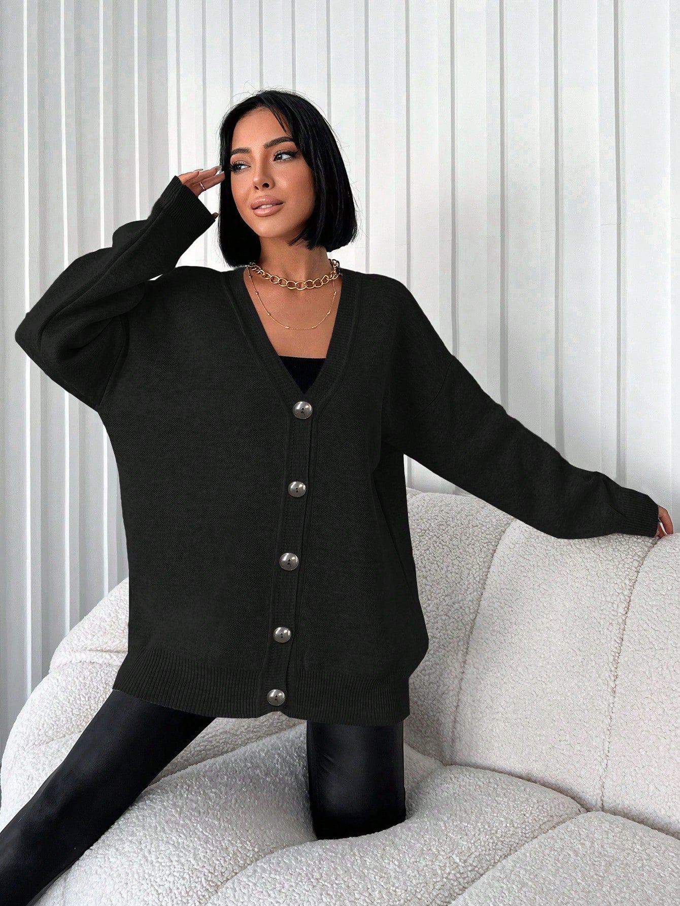 Cardigan mit Knöpfen Schwarz